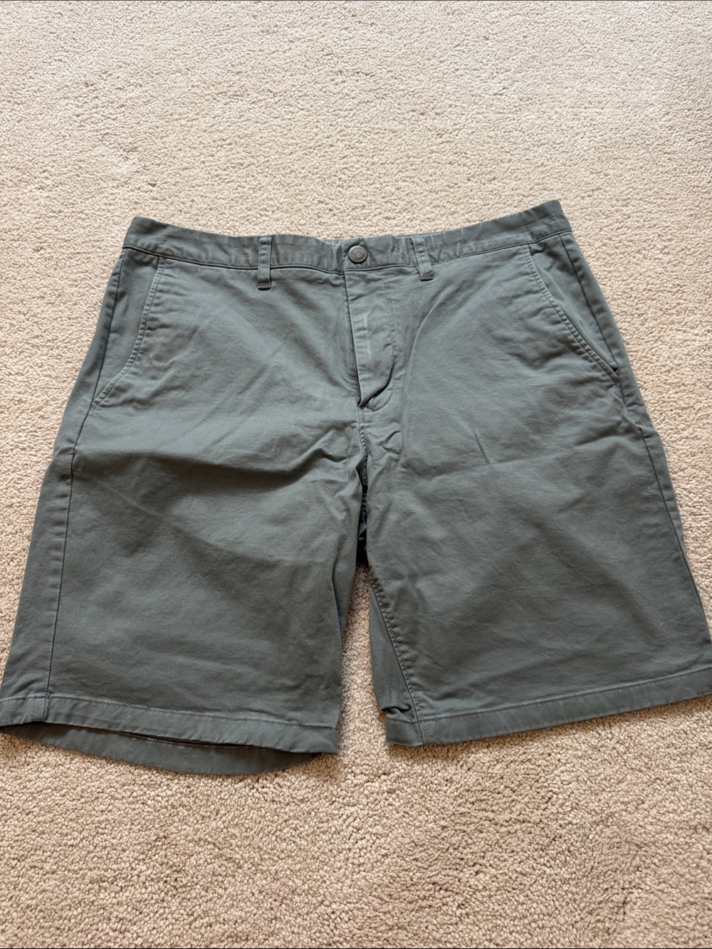 Bonobos Olive Green Flat-Front Men's Shorts - 35